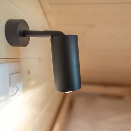 Au Centre Du Village A